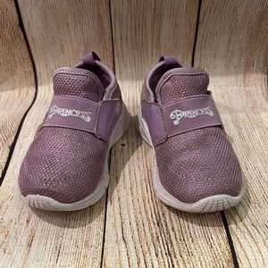 Disney Princess toddler girls sneakers. Size 6. USED